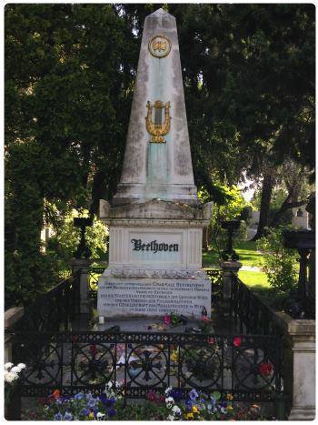 Zentralfriedhof - Cimitero centrale di Vienna